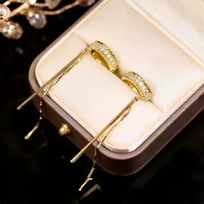 Cube molecular tassel long ear clip