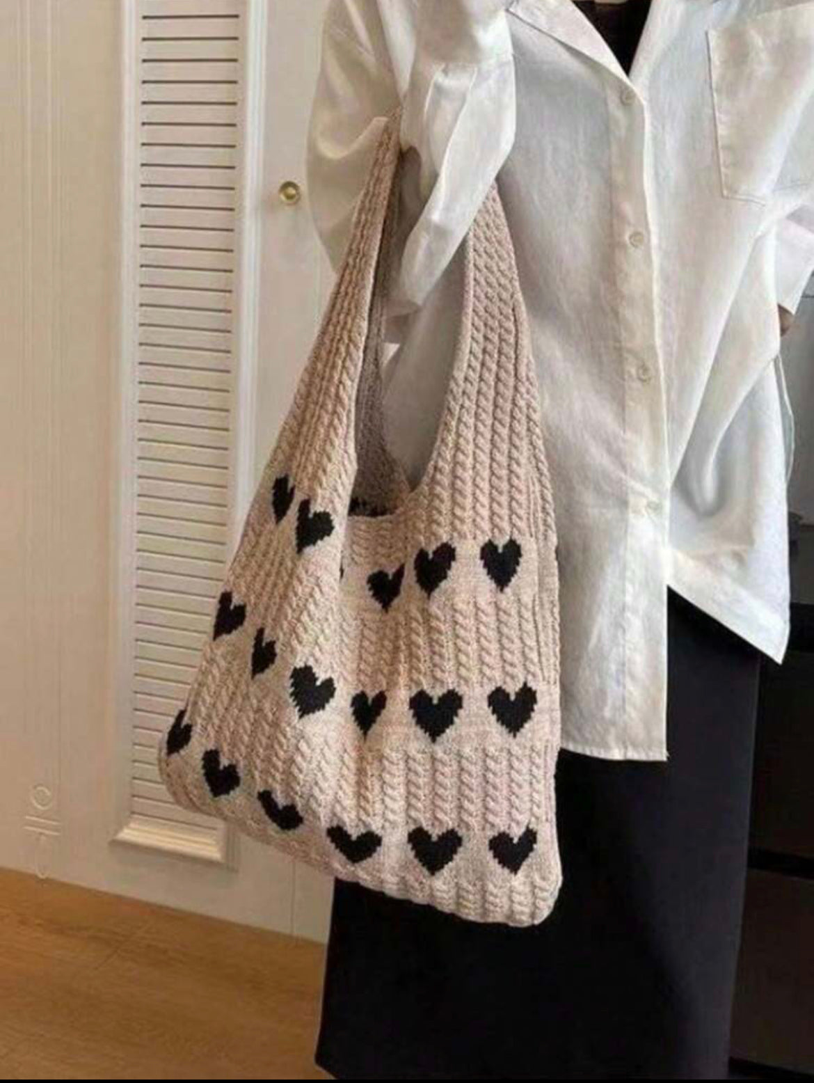 Geometric Hearts Crochet Bag (Beige)