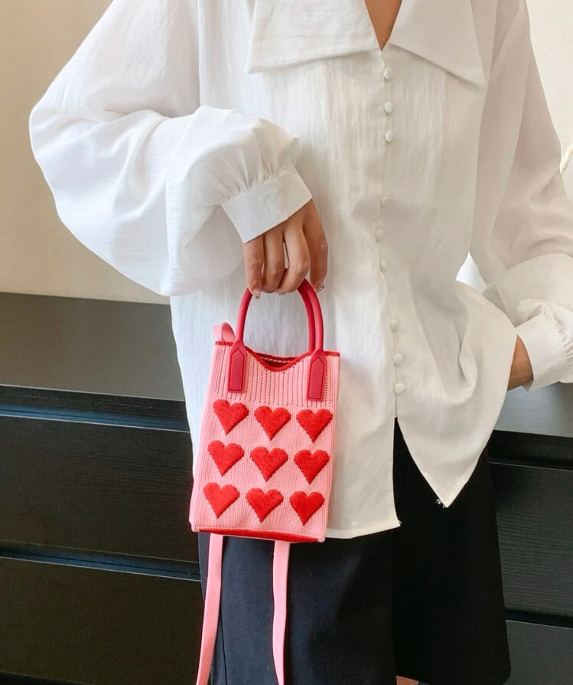 Queen of Hearts Sling Bag (Red)